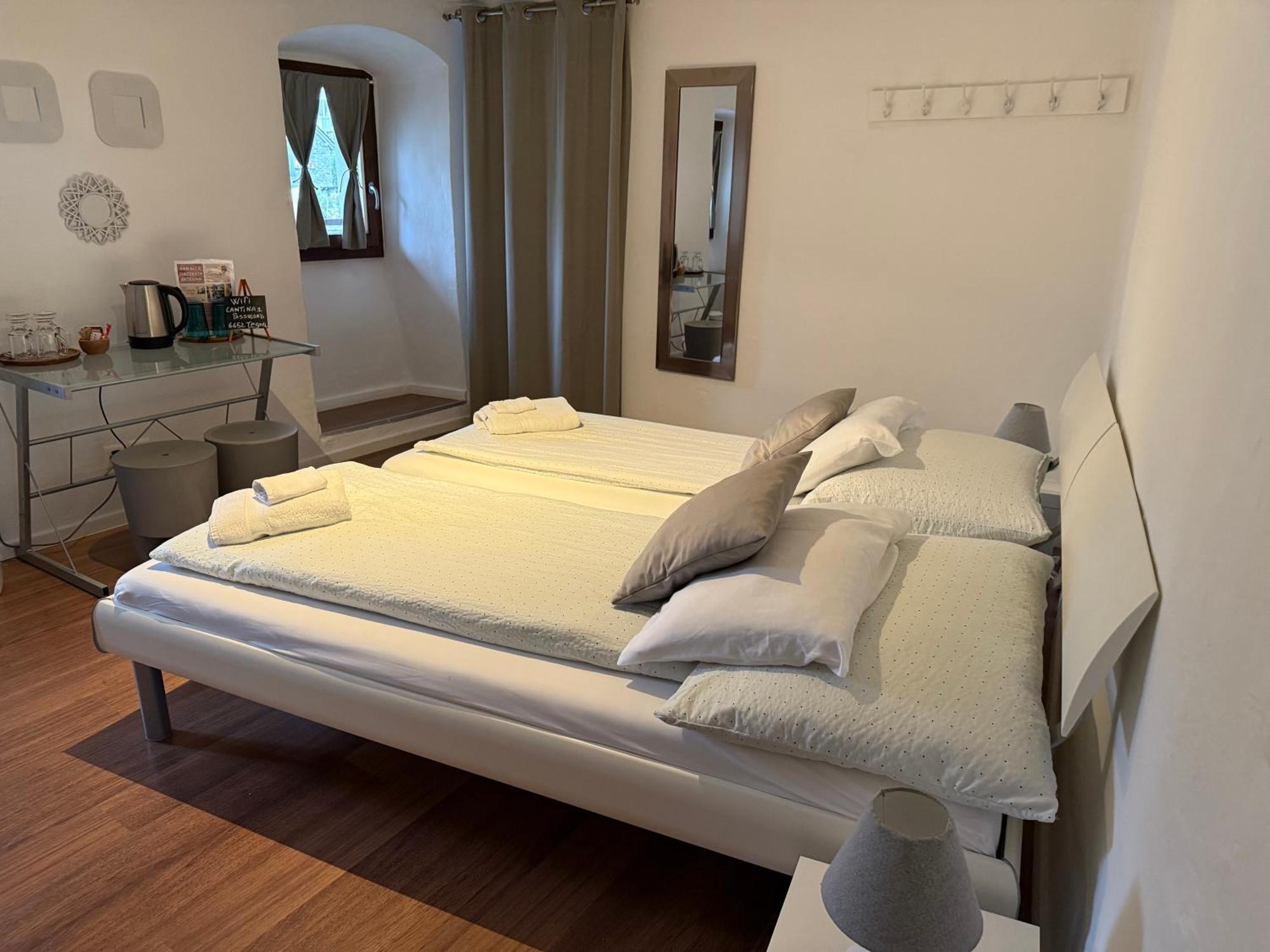 B&B Alla Piazzetta Di Tegna מראה חיצוני תמונה